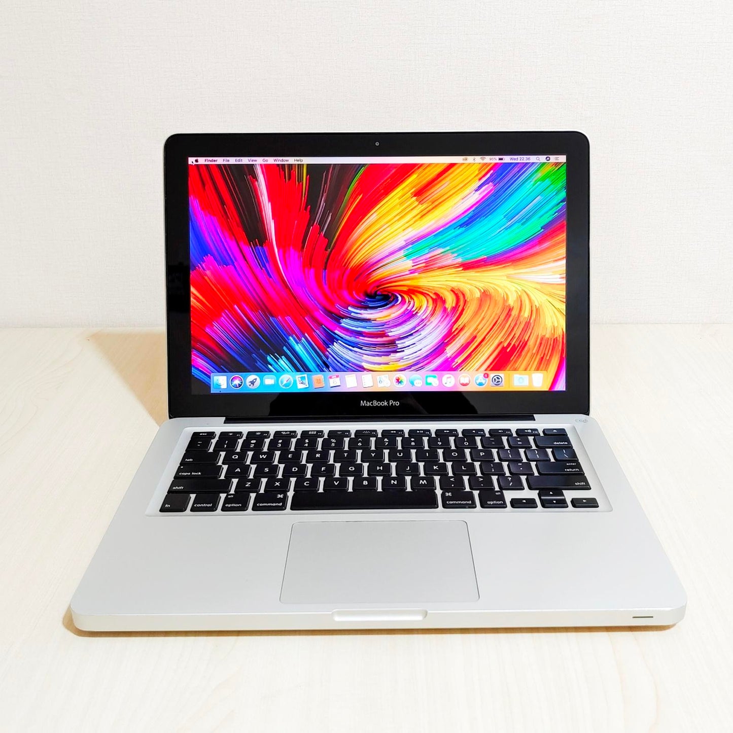 MACBOOK PRO 2011 INTEL CORE I5 RAM 4GB /SSD 128 GB 2.4Ghz 13.3 inch | KOTA WISATA
