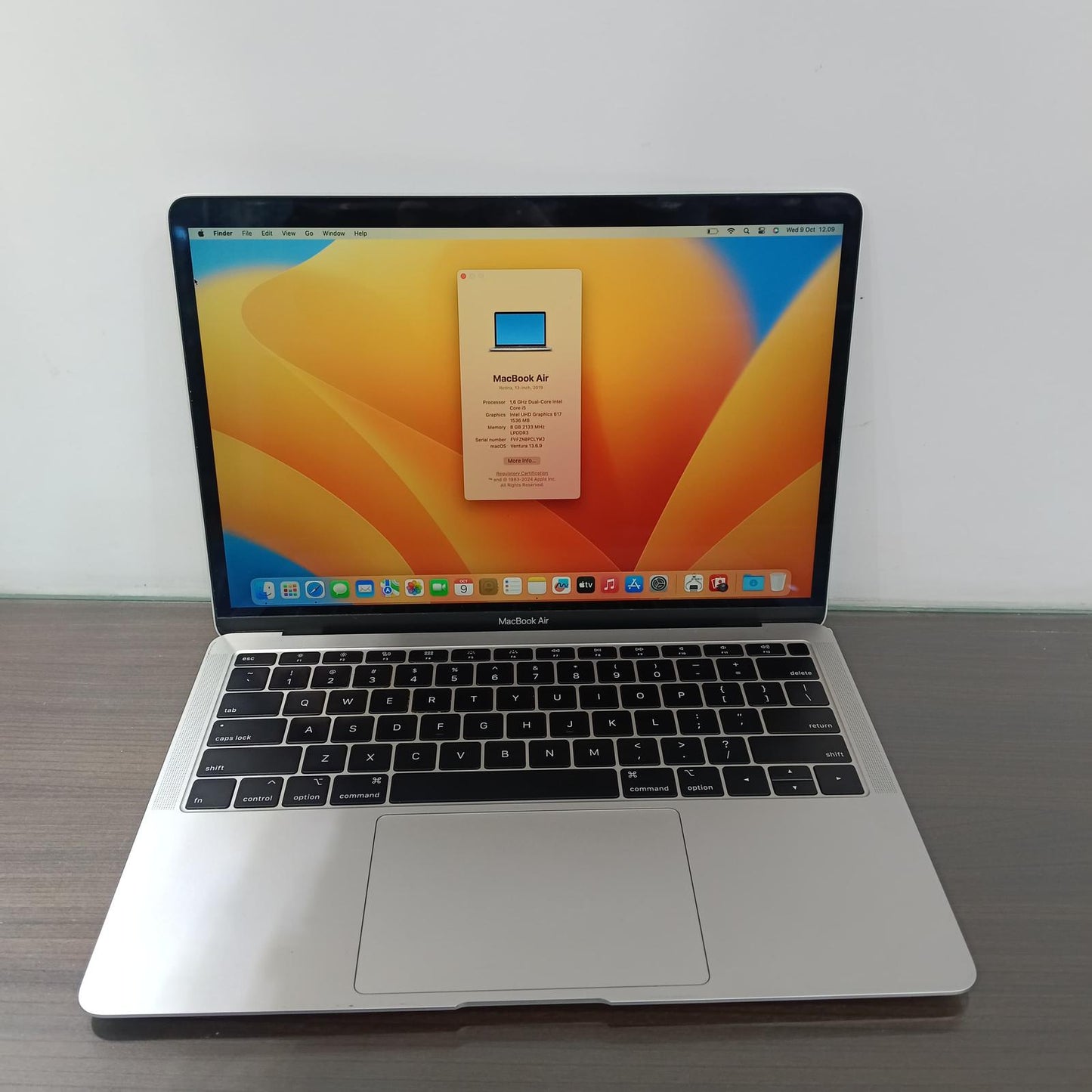 MACBOOK AIR 2019 Intel Core i5/8 GB | LG DEPOK