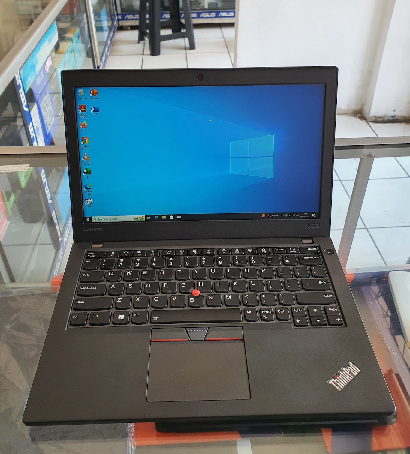 LENOVO THINKPAD X270 CORE i5 GEN 6 RAM 8GB SSD 256GB | TANDUR