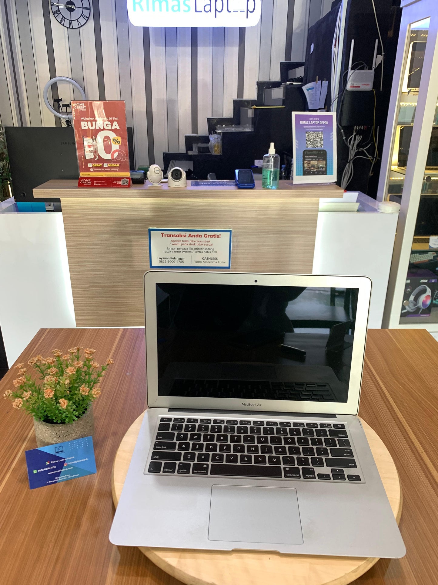 MACBOOK AIR 2015 8/128 LIKE NEW