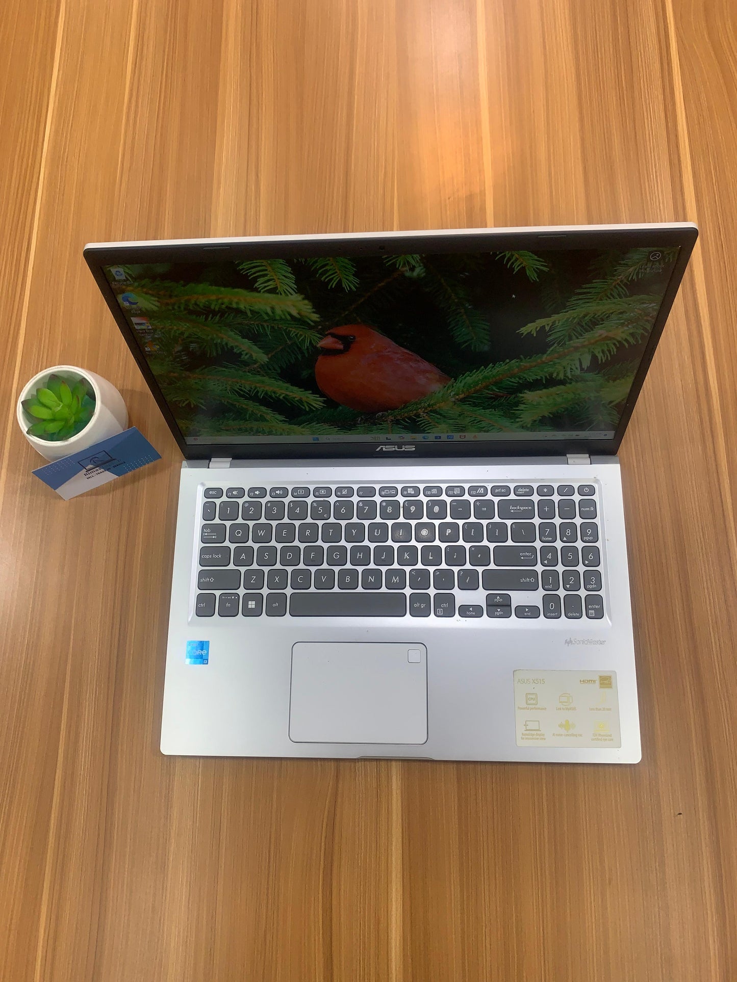 ASUS X515 8/256 SECOND
