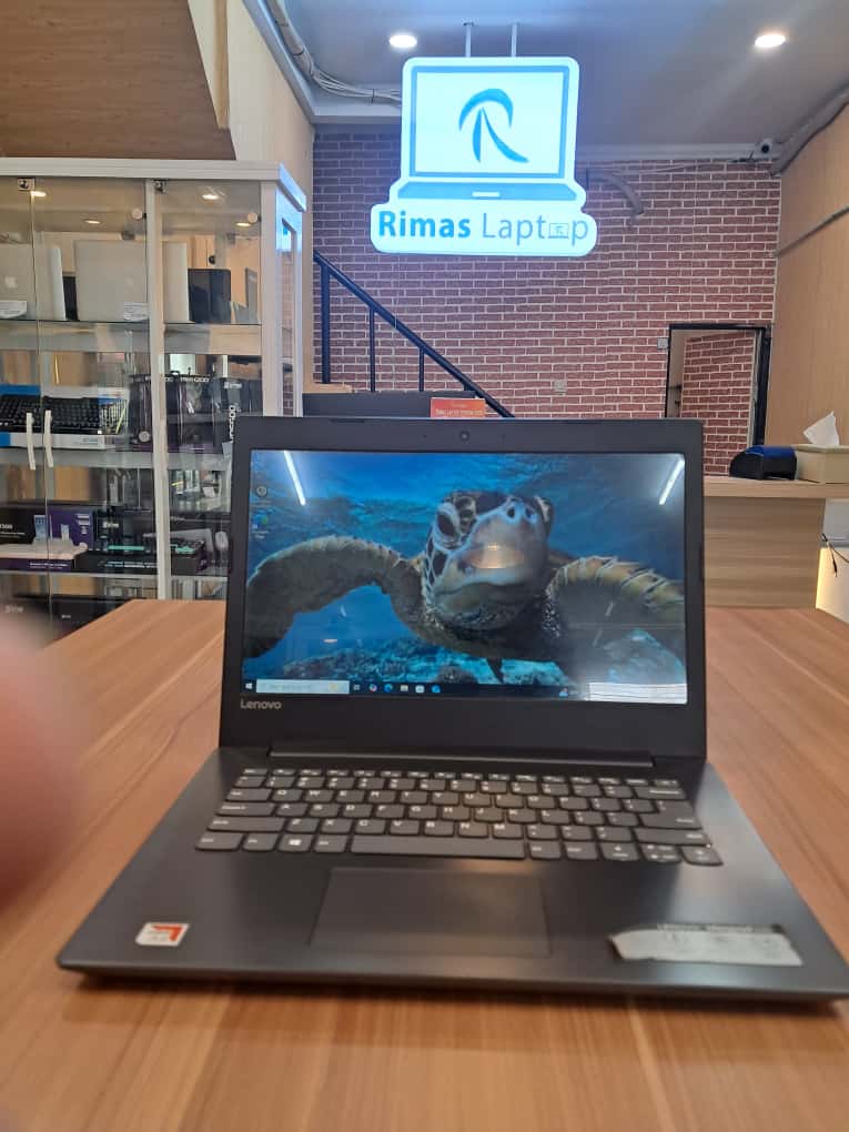 LENOVO IDEAPAD 320 4/500GB LIKE NEW