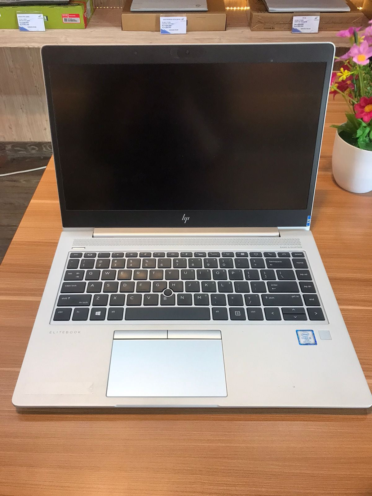 HP ELITEBOOK 840 | KEMANGGISAN