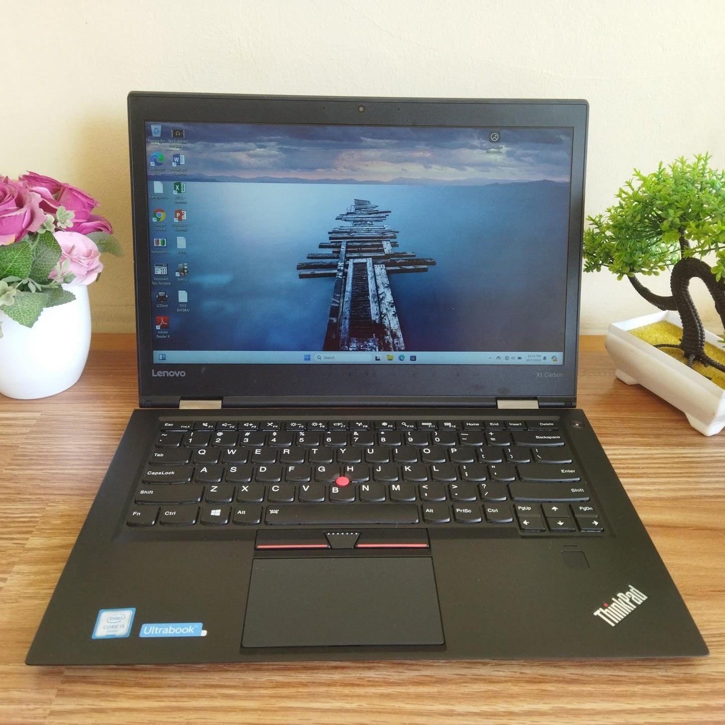 X1 CARBON I5 GEN 6 8/256 2.3Ghz 14 INCH intel HD | CIBUBUR