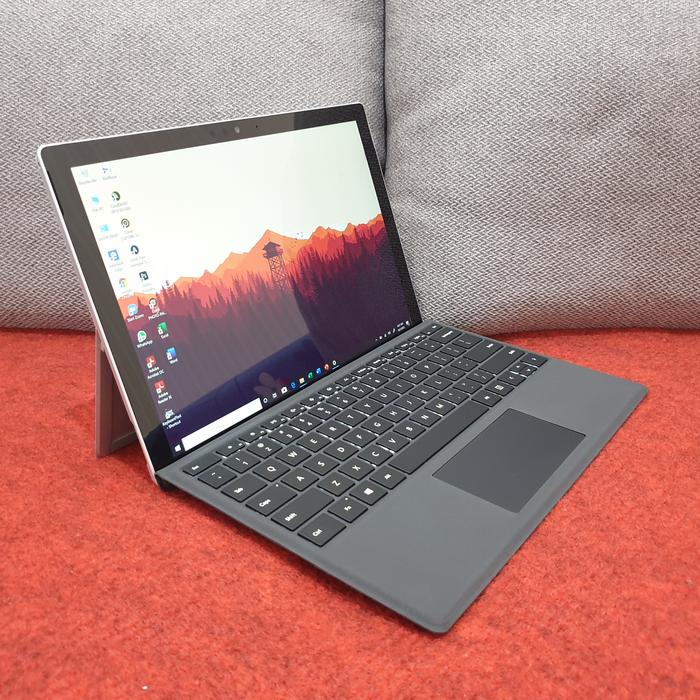 SURFACE PRO 5 I5 GEN 7 RAM 8GB/SSD 256GB VGA Intel HD Graphics 620 12.3 Inch Gorilla Glass 4 | LAPTOPGO GALAXY