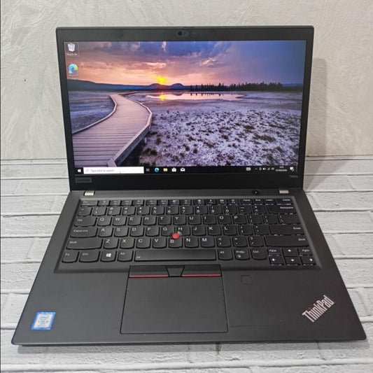 Lenovo Thinkpad T490s TS  i5 gen 8 8/256 GB 14 INCH Intel UHD Graphics 620 | CIBUBUR