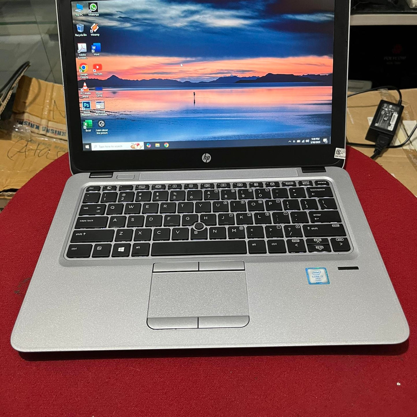 HP ELITEBOOK 820 G3 I7 GEN 6 8/256 2.8 ghz intel hd 520 12.5 inch | PONDOK GEDE