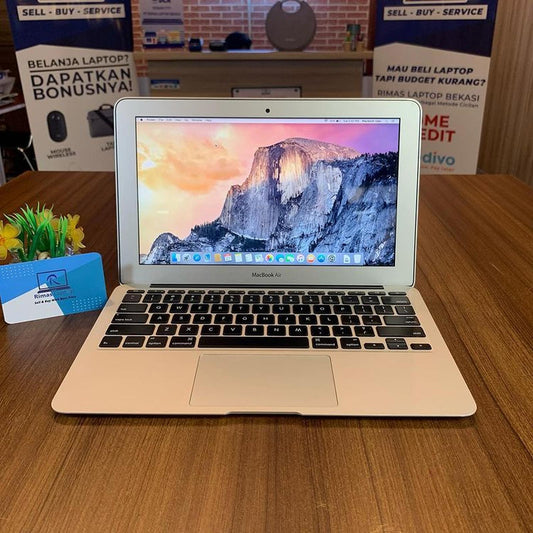 MACBOOK AIR 2015 CORE I5 RAM 4/256GB SSD INTEL HD GRAPHICS LAYAR 12 Inch | BEKASI