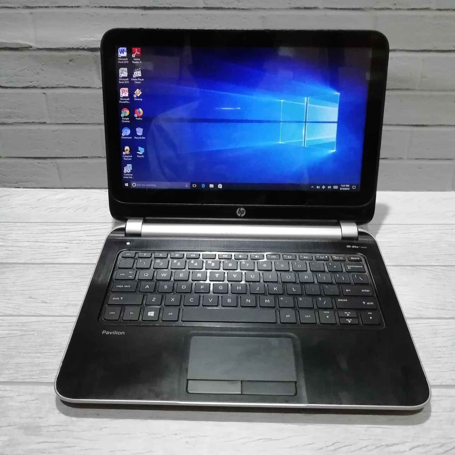 HP PAVILLION TS 11 (AMD A4-1250) RAM 4G / 320GB HDD 13.3inc 1.00Ghz Intel Graphich HD TOUCHSCREEN | BINTARO