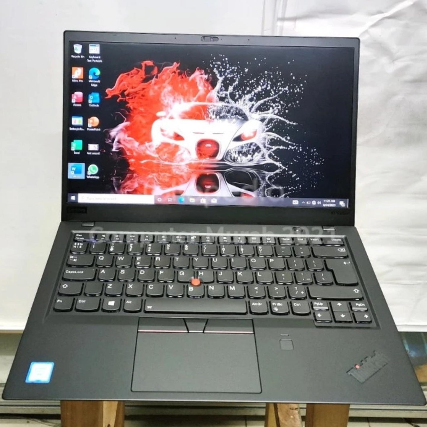 LENOVO THINKPAD X1 CARBON i5 GEN 8 16/256 GB 14 INCH 2.0GHz INTEL UHD GRAPHICHS 620 | PONDOK GEDE