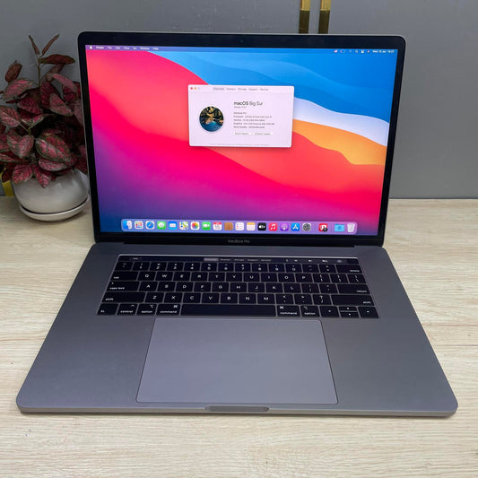 MACBOOK PRO 2019 I9 16/256GB SSD 2,3 GHz 8-Core | Intel UHD Graphics 630 | Build in Retina Display 15,4inch (2880x1800) Touch ID & Touchbar | BEKASI