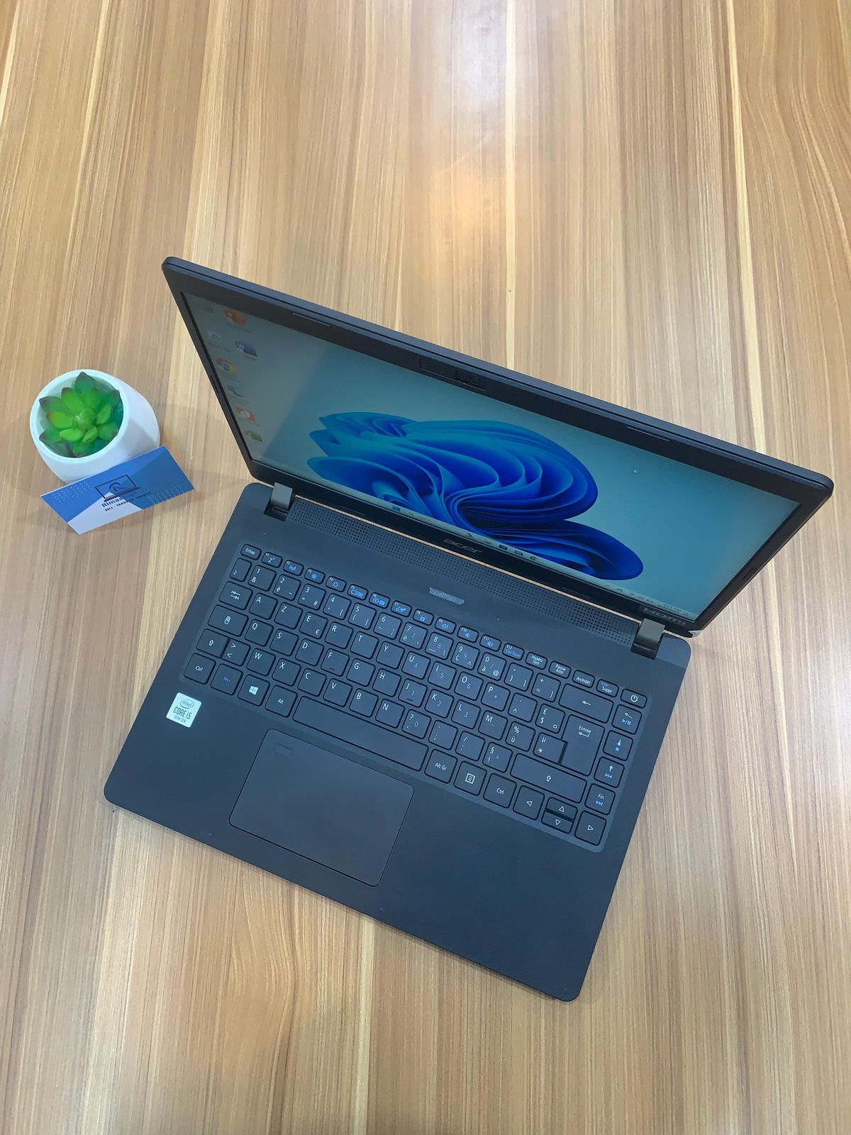 ACER TRAVELMATE 8/256 second