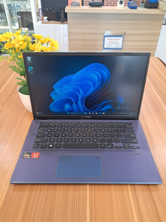 ASUS VIVOBOOK 8/512 SECOND