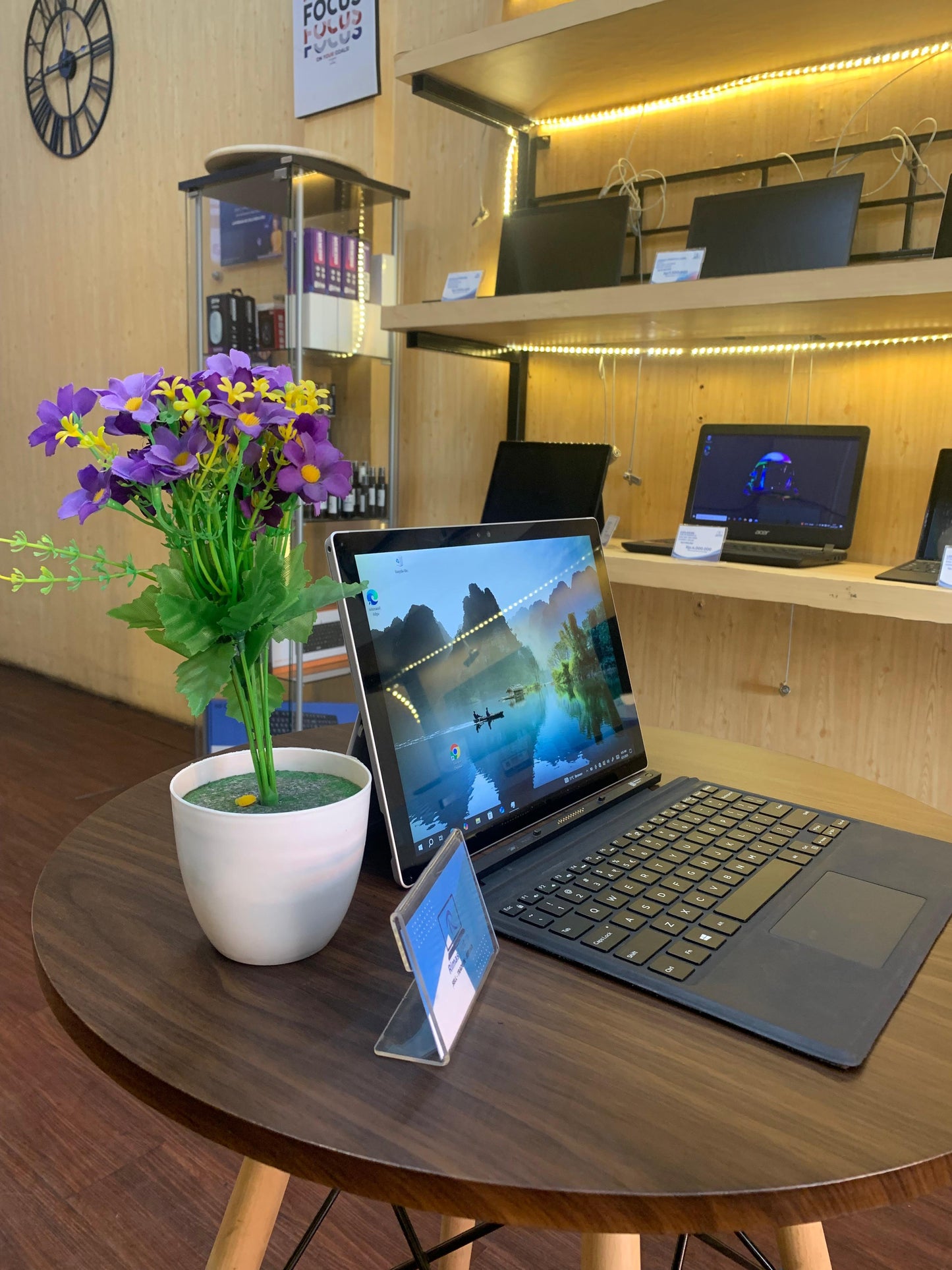 SURFACE PRO 5 4/128 SECOND
