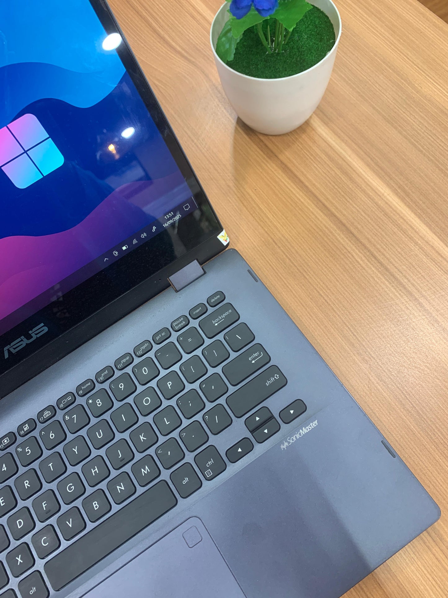 ASUS VIVOBOOK TP412 8/256 SECOND