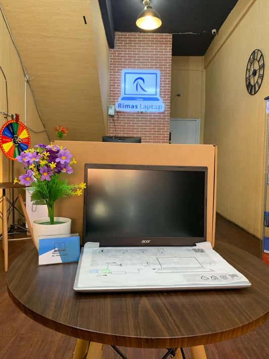 ACER ASPIRE 3 8/512 NEW