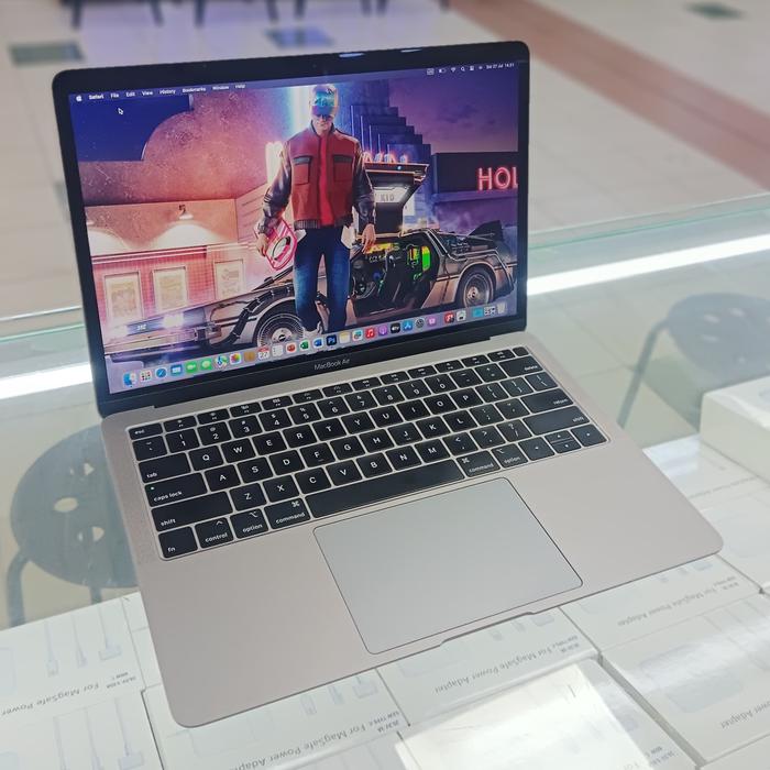 MACBOOK AIR 2019 INTEL CORE 3 RAM 8/128 GB SSD 13 INCH | BINTARO