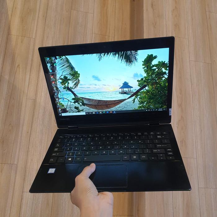 Toshiba Touch Screen i5-7 Ram 8GB/256GB SSD 12 Inch EARPHONE,USB,EARPHONE,WEBCAM,TOUCHSCREEN CHARGER TYPE C | BEKASI